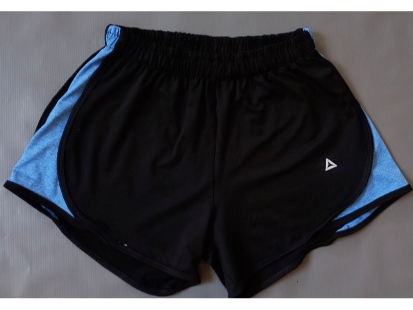 SHORT NEGRO COMBINADO AZUL