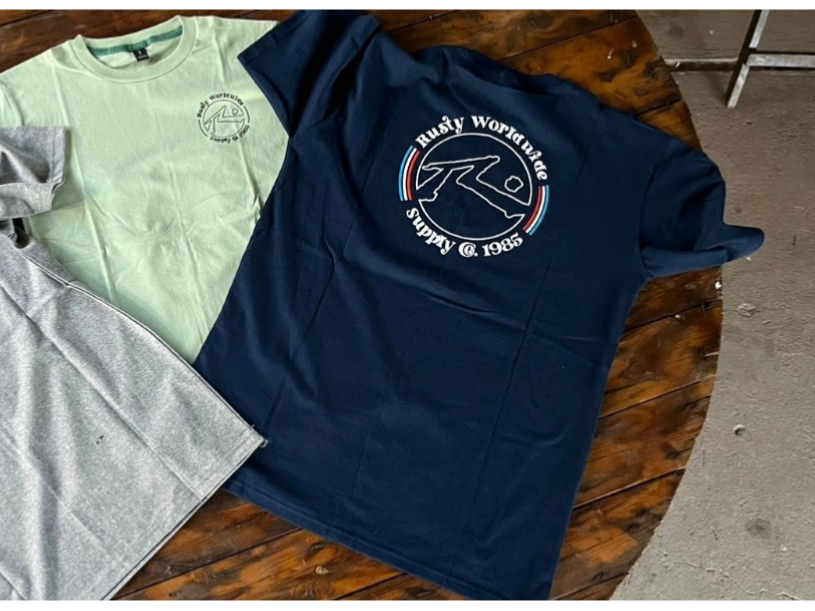 DISPONIBLE ESTAMPADA AZUL