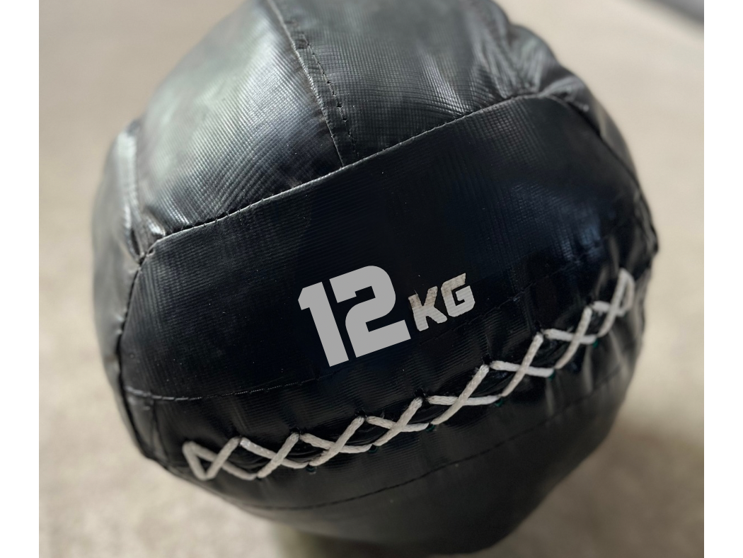 medicine ball 12kg