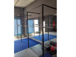 Rack amurable con barra dorsalera