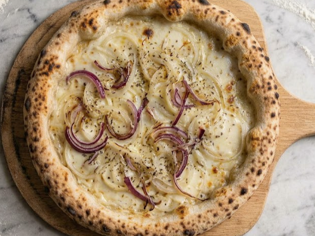 Fugazzeta estilo napolitano