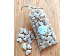 Catañas de caju con miel y coco