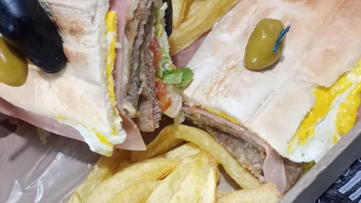 Sándwich milanesa