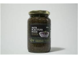 Pasta de aceitunas negras "Cuchiyaco"