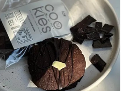 COOKIES RELLENAS KETO PROTEICAS