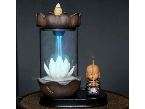 Cascada y porta sahumerio buda con luz