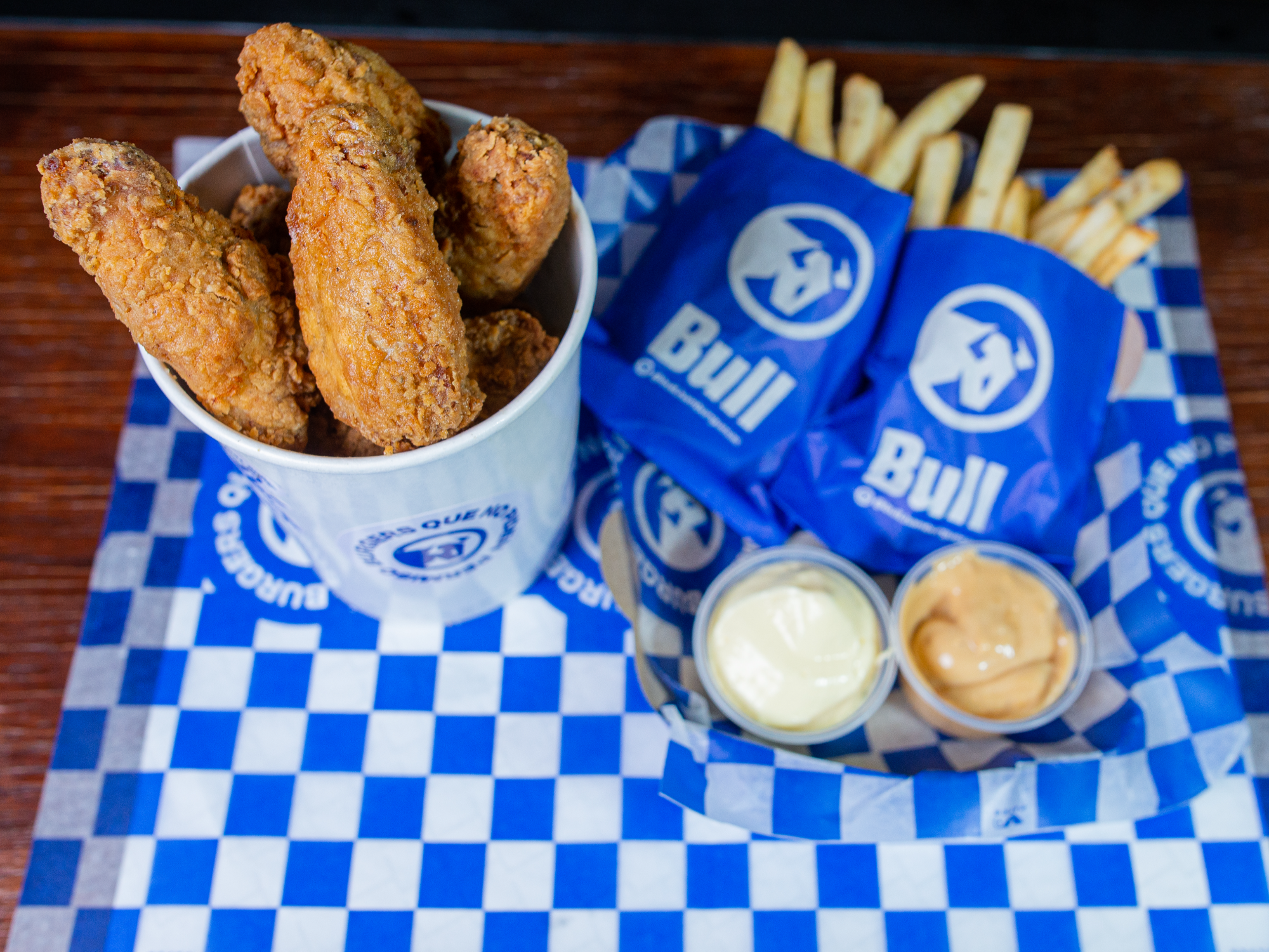 PROMO MARTES -- FRIED BULL CHICKEN