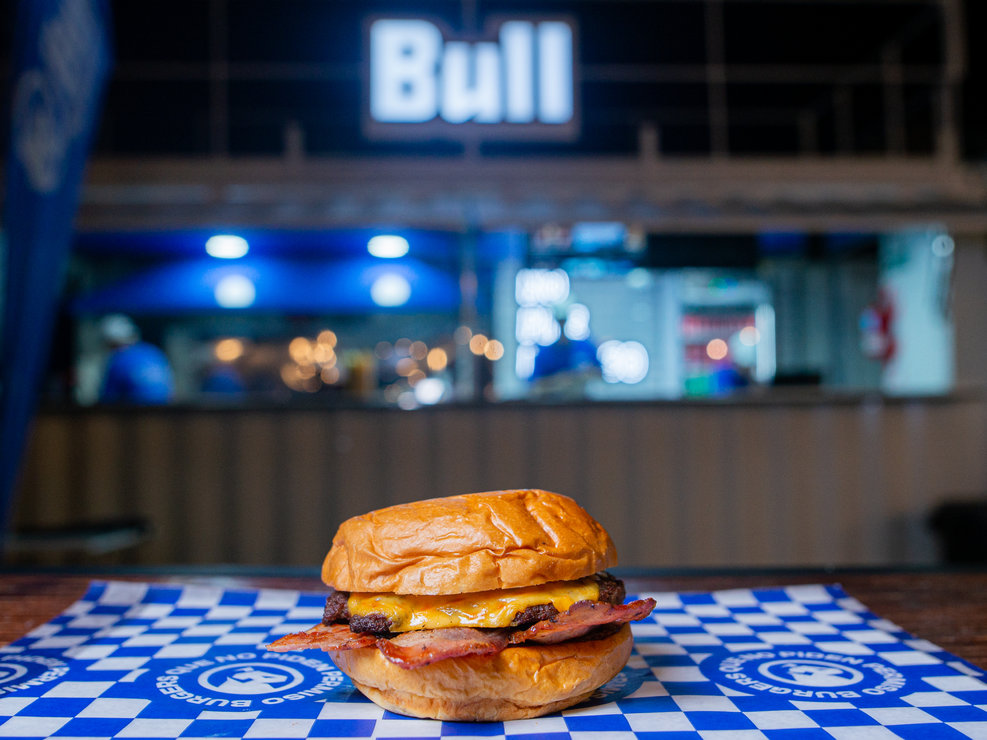 PROMO MIERCOLES -- PUNNY BULL