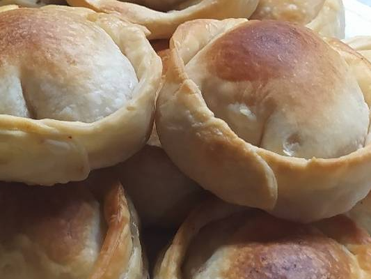 Empanadas de Jamon y Queso