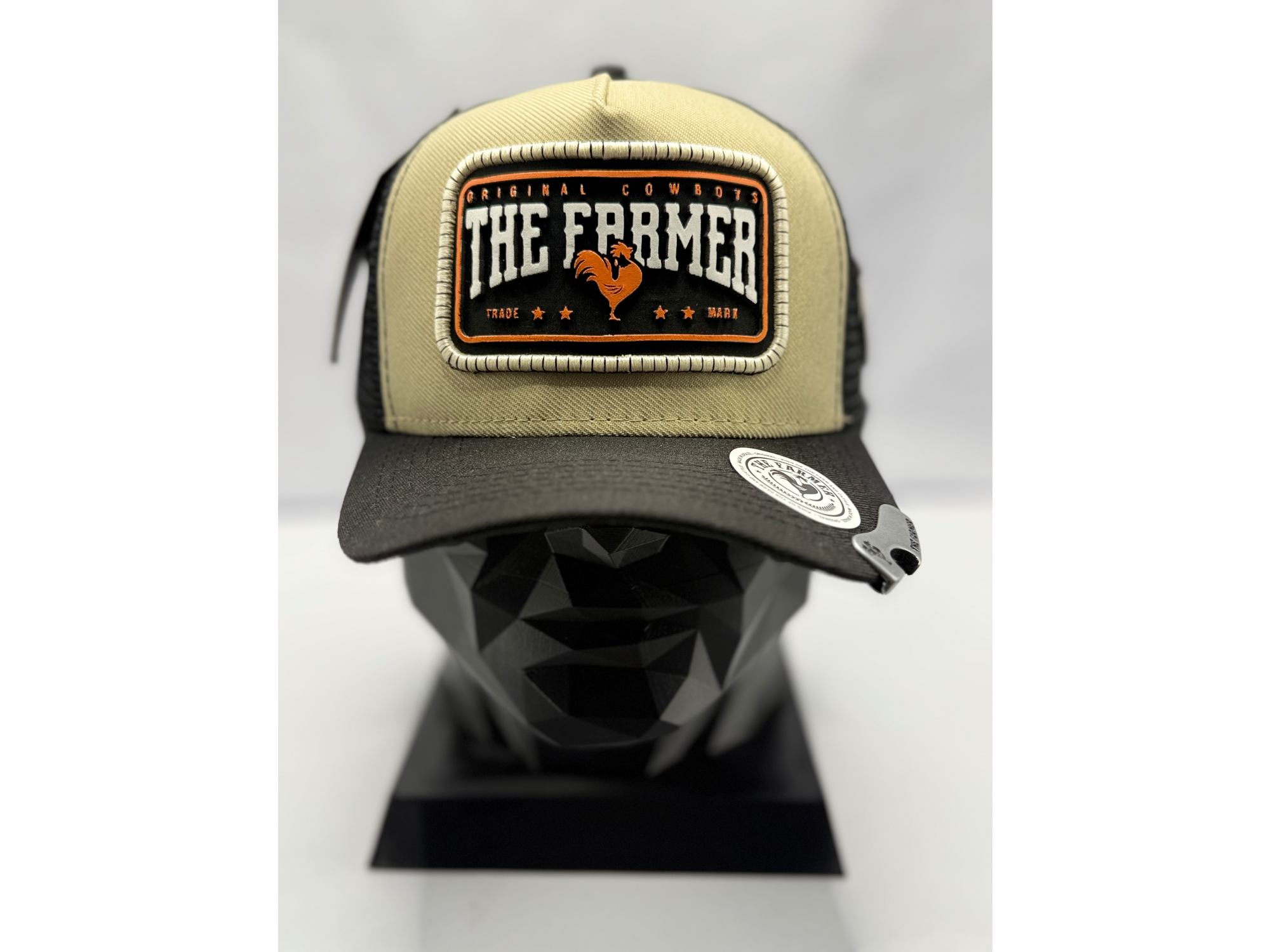 THE FARMER DESTAPADOR