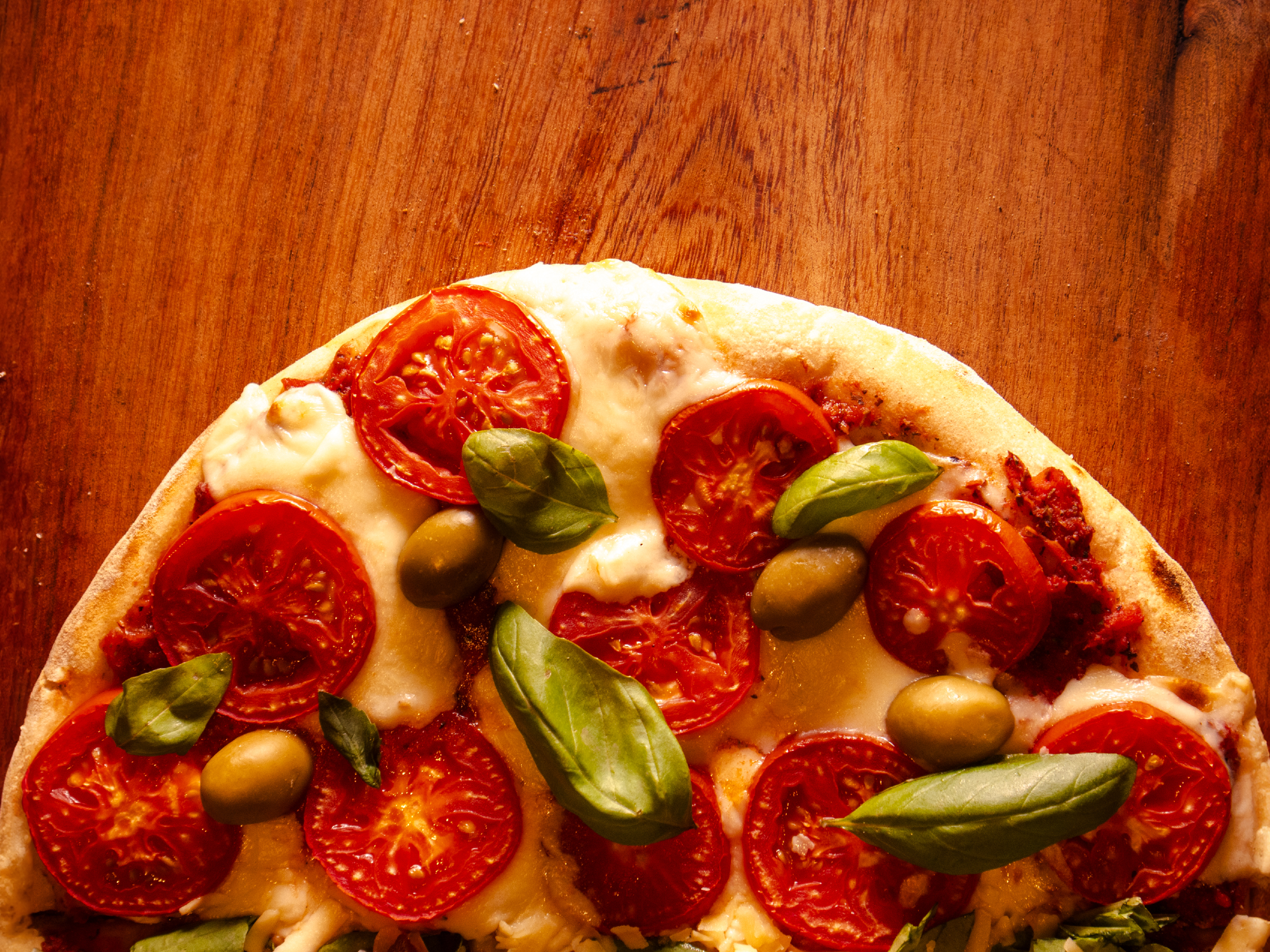 Napolitana con albahaca