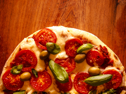 Napolitana con albahaca