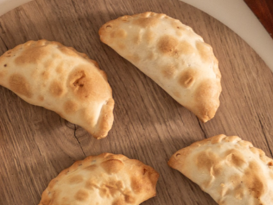 PROMO Docena de empanadas a elección (aclarar las empanadas )