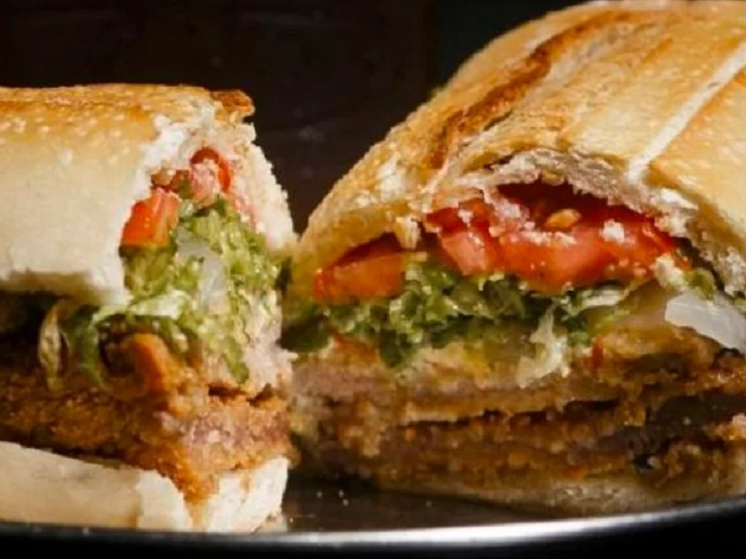 2 SANDWICH DE MILA + BEBIDA