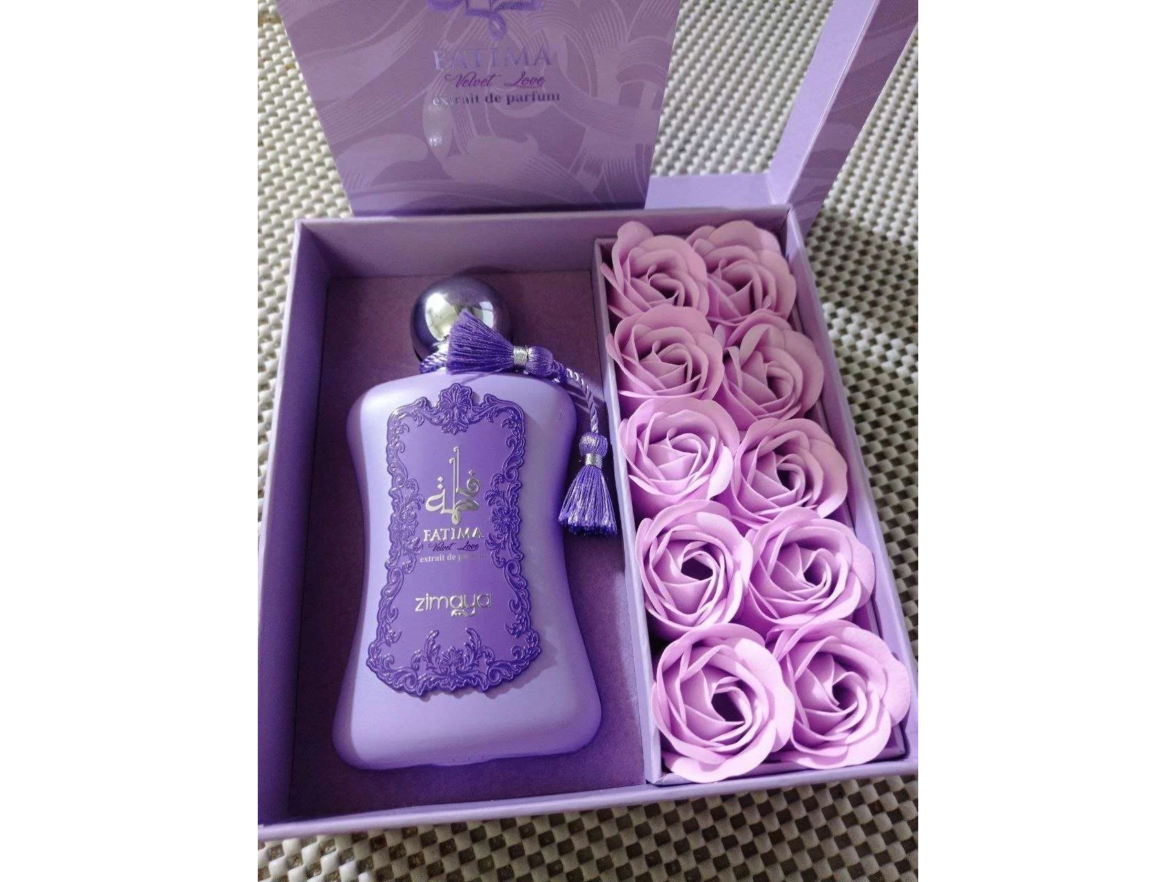 Fatima Velvet Zimaya