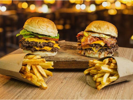 DOS DOBLES CON TOPPINGS A ELECCION