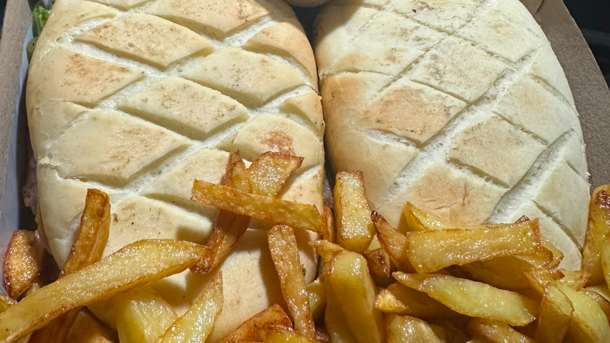SANDWICH DE MILANESA
