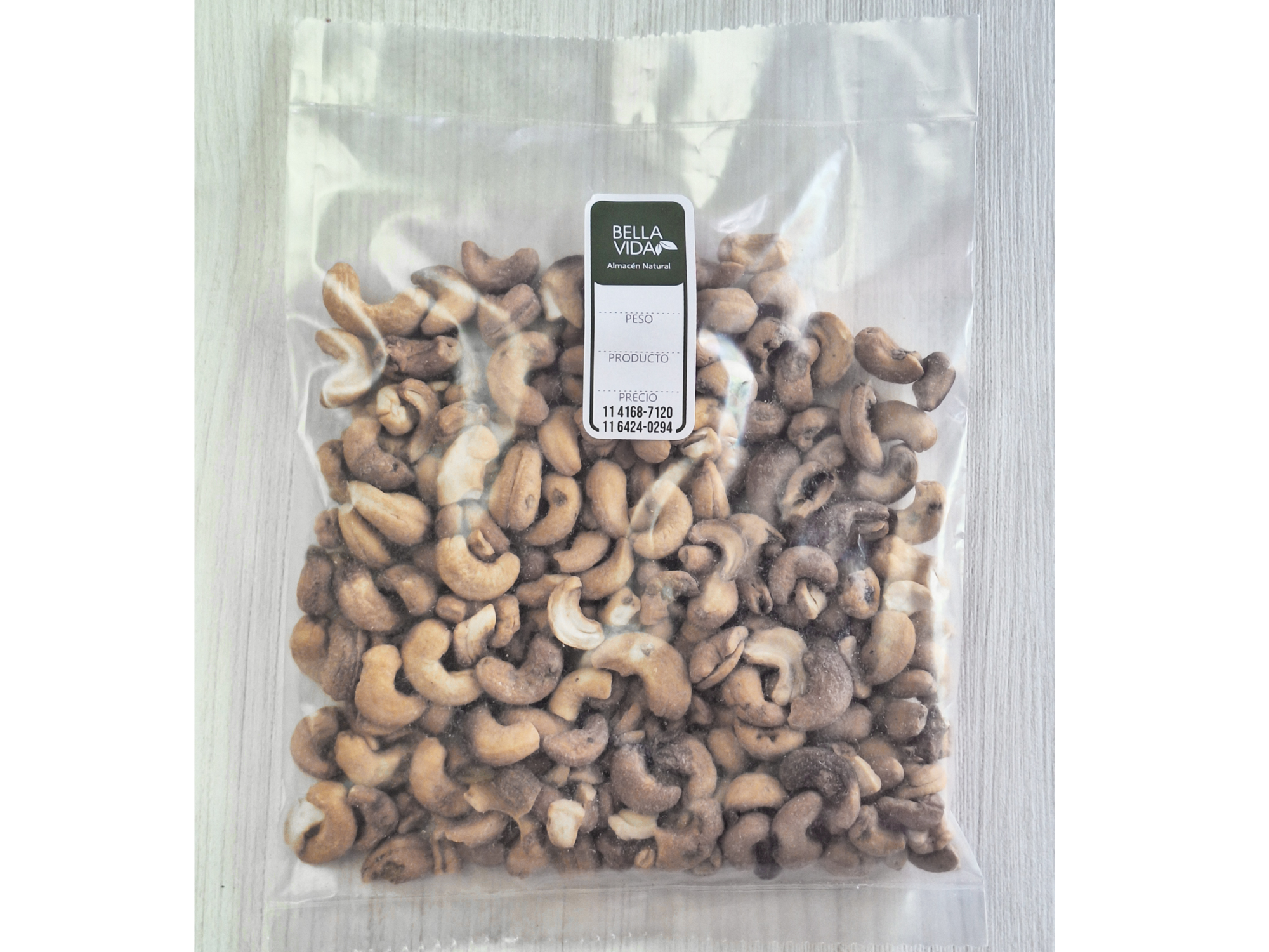 CASTAÑAS DE CAJU CRUDAS ENTERAS W4