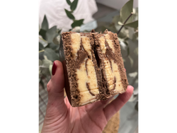 KINDER BUENO