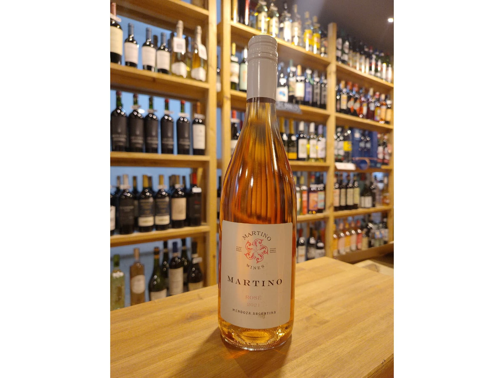 vino Martino Rose . x 750 ml.