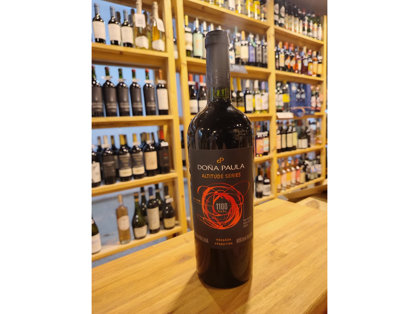 vino Doña Paula 1100  Red Blend. San Carlos X 750 ml.