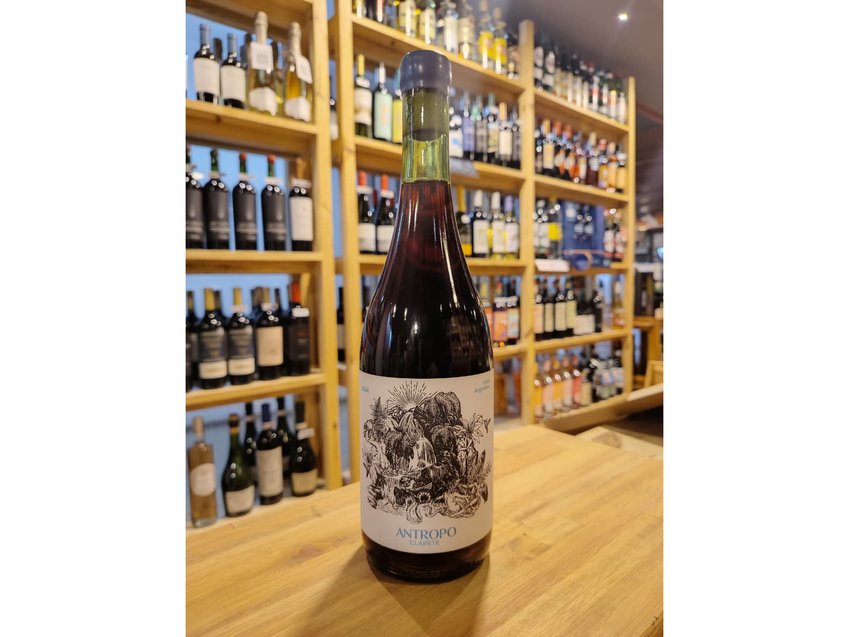 Vino Antropo Clarete.  x 750 ml.
