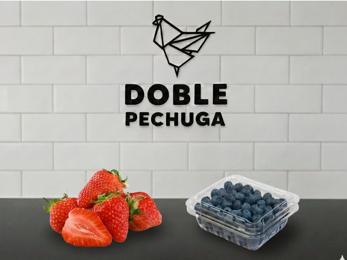1/4kg Frutilla+1 Bandeja de arándanos