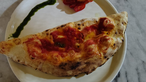 Calzone Napoletano De 19 a 00hs