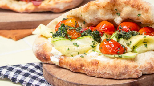 PIZZAS INDIVIDUALES A LA PIEDRA