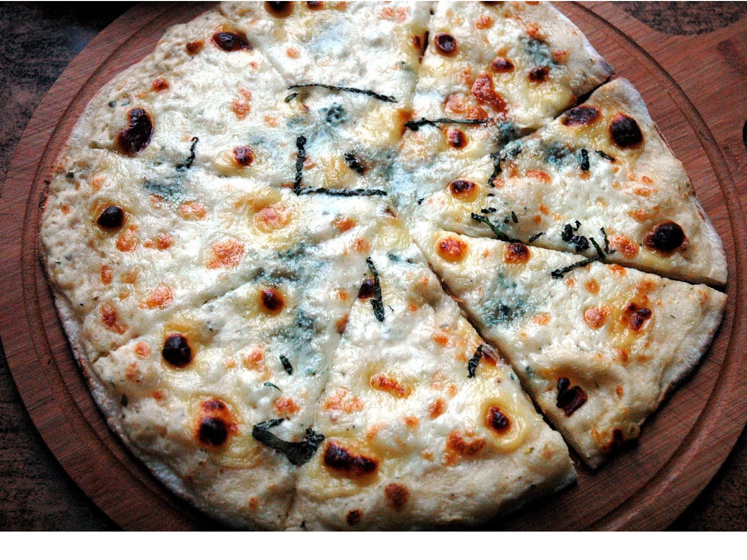 PIZZA ROQUEFORT