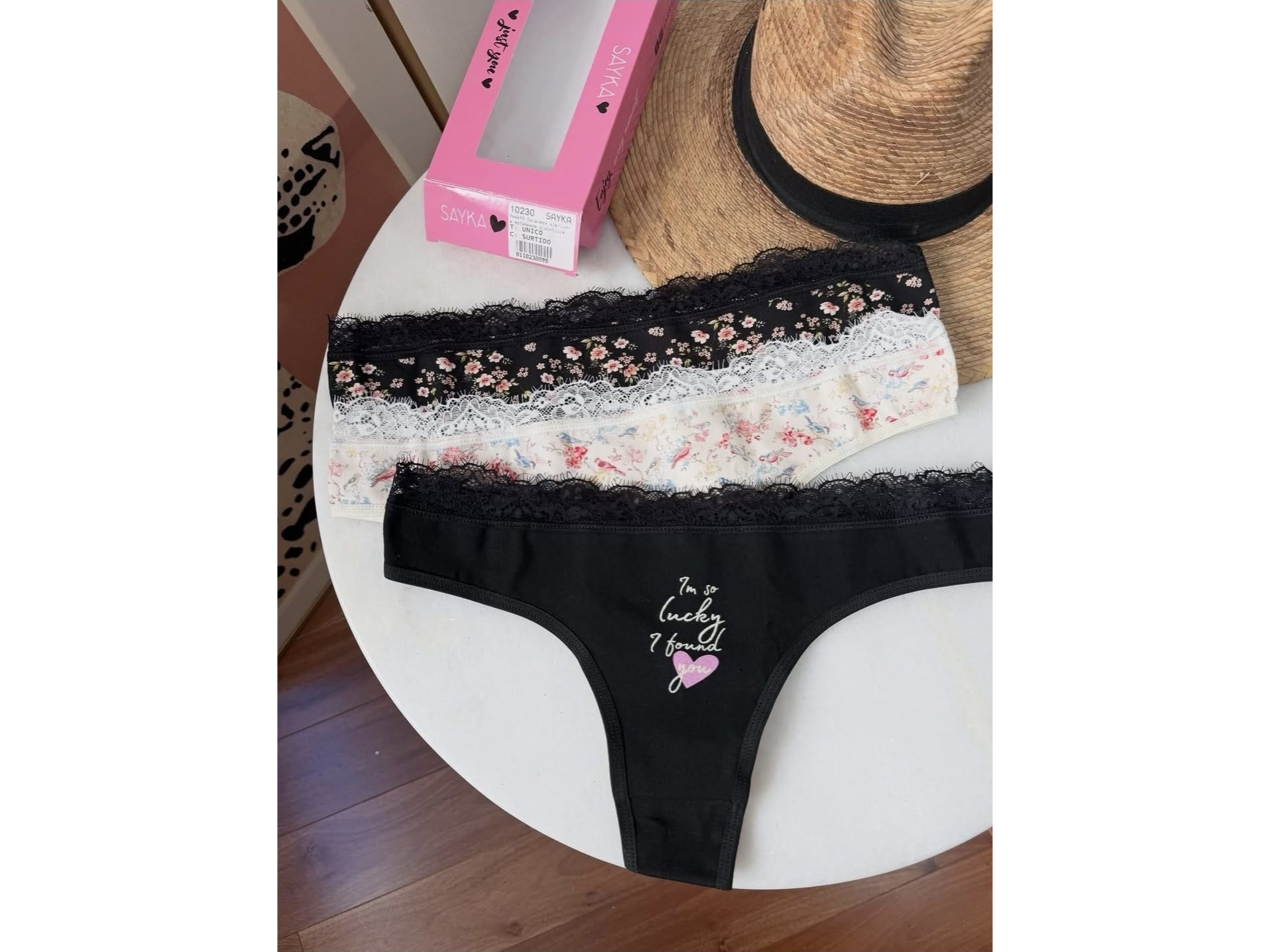SAYKA 30230 LESS de coco.tendencias