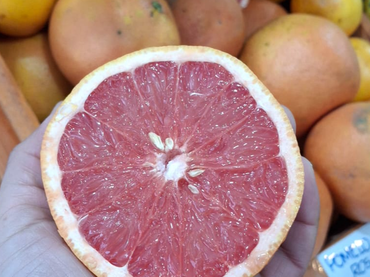 Pomelo Rosado