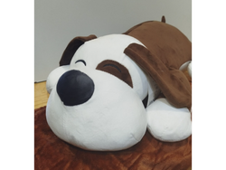 Peluche con manta - perro marrón