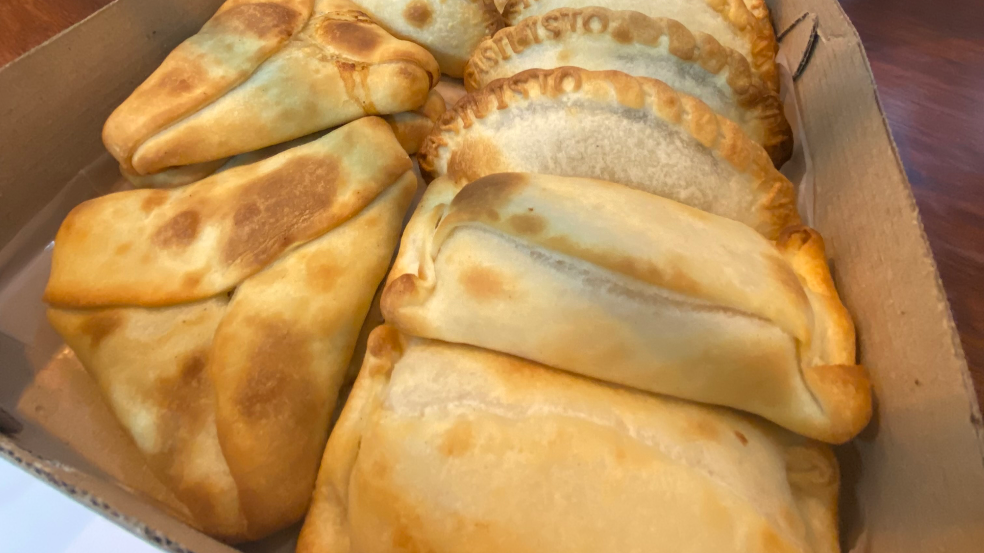 LA FIJA - MARTES Y JUEVES