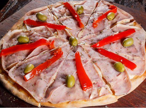 ESPECIAL JAMÓN Y MORRONES de ARTENPIZZA