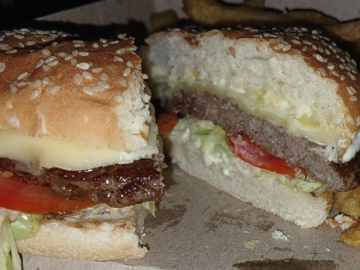 Hamburguesa Paty Doble de Pizzeria Y Sandwicheria Don ATI