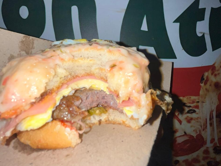 Hamburguesa Paty Fargo de Pizzeria Y Sandwicheria Don ATI
