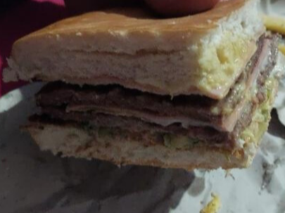 Hamburguesa Zapping Don ATI de Pizzeria Y Sandwicheria Don ATI