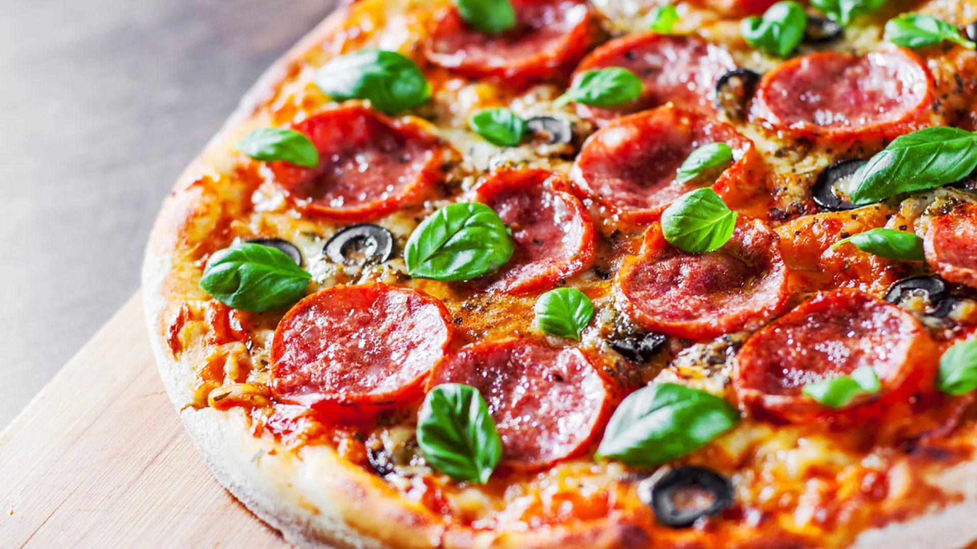 PIZZAS