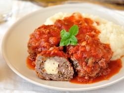 ALBONDIGAS RELLENAS