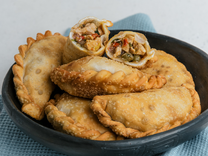 EMPANADAS DE POLLO