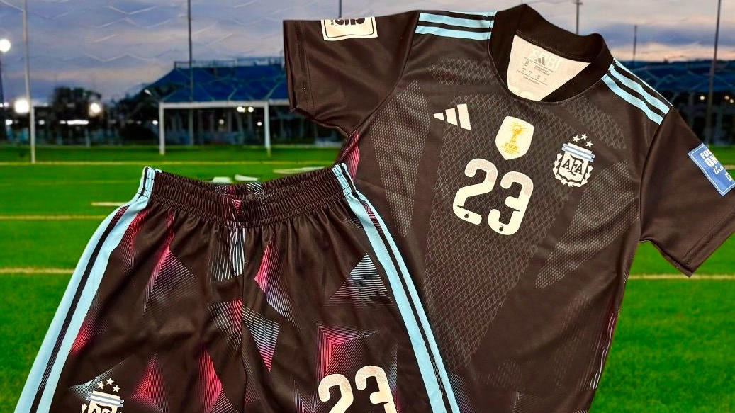 CONJUNTOS NIÑOS 2026 ARQUERO DIBU