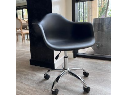 SILLON EAMES NEGRO DE OFICINA