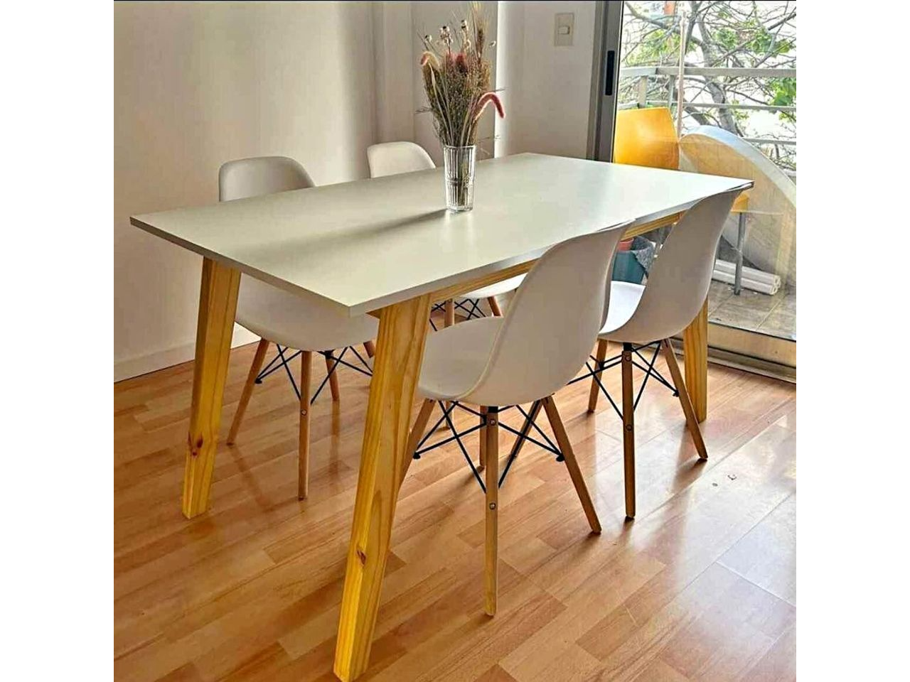 MESA LOLA 1.60 X 0.80 BLANCAS Y NEGRAS