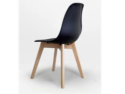 SILLA EAMES CROSS NEGRA