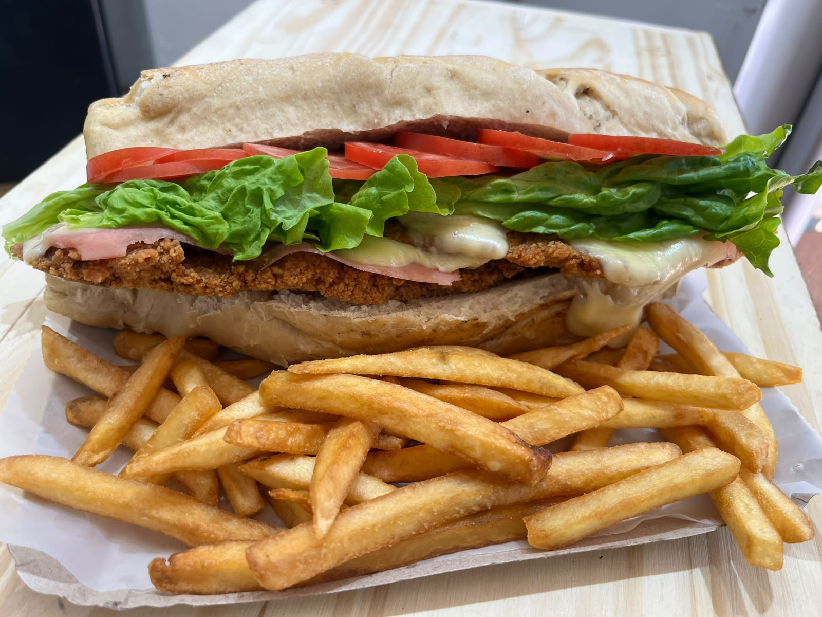 SANDWICH COMPLETOC/FRITAS