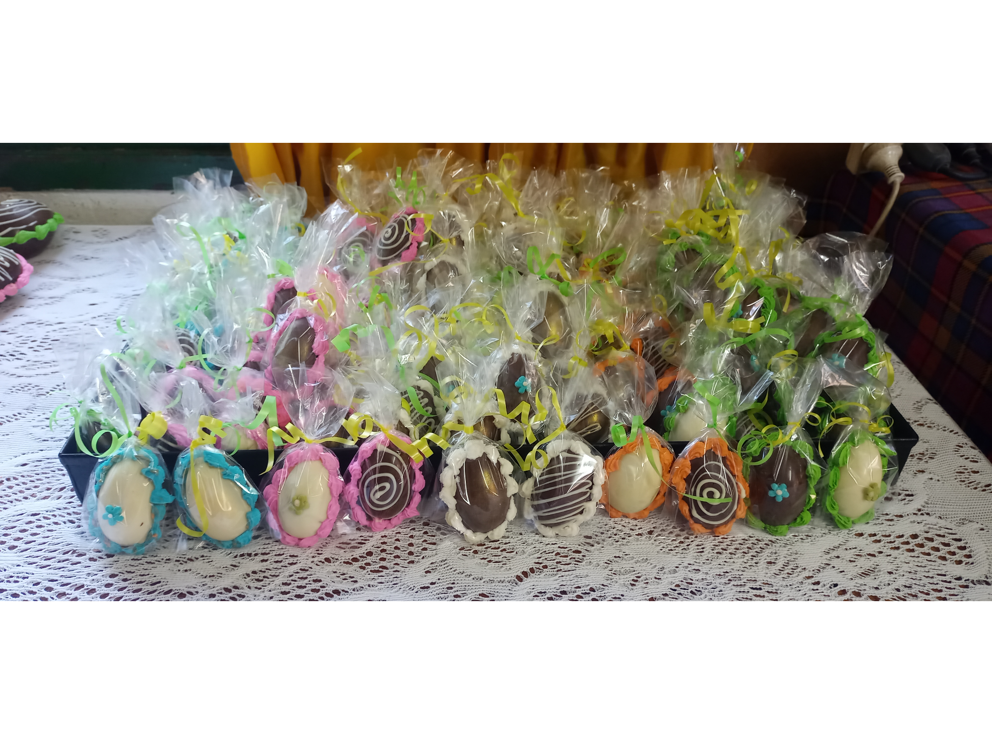 POR MAYOR Huevo de pascua chico