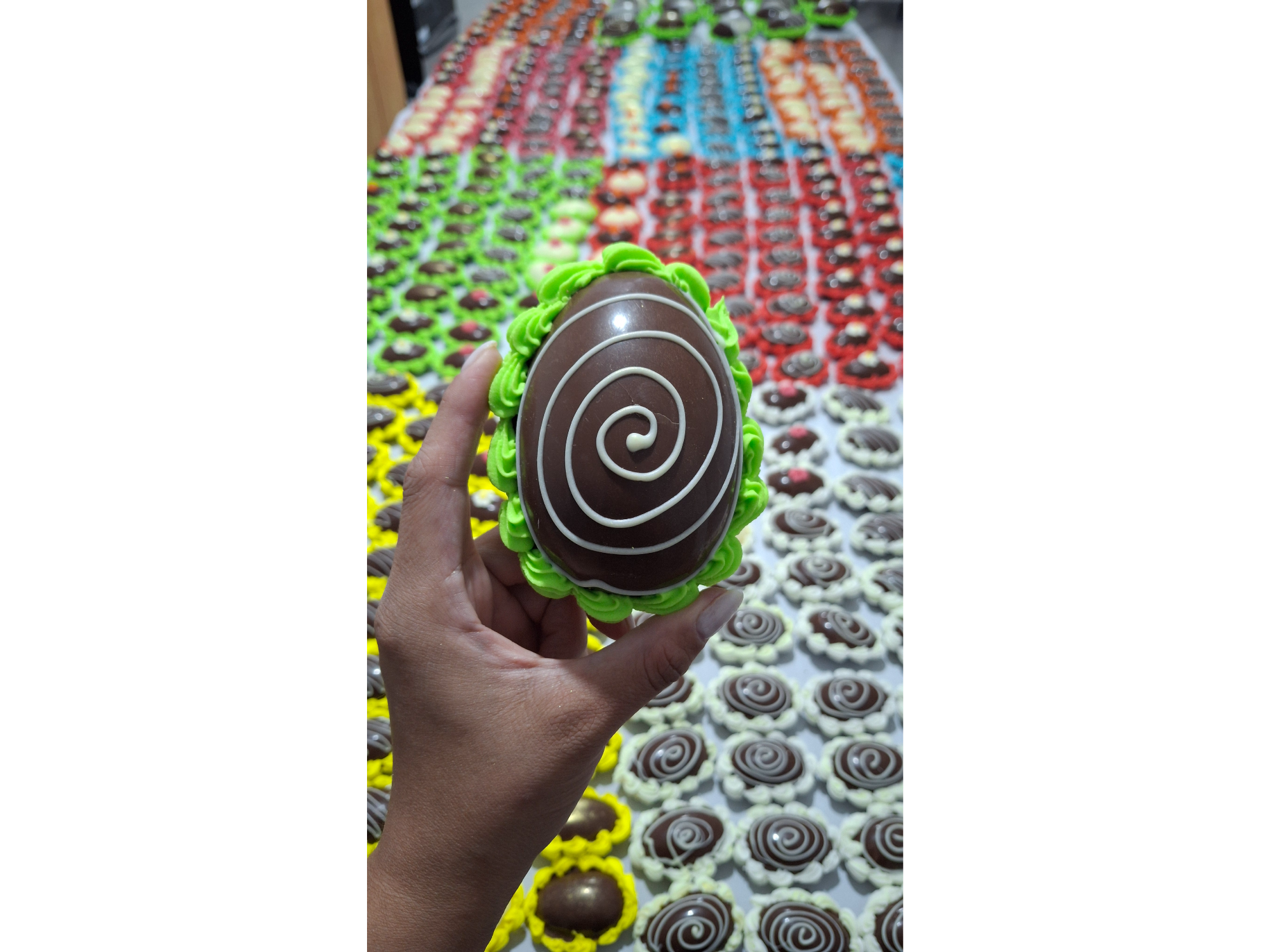 Huevo de pascua mediano