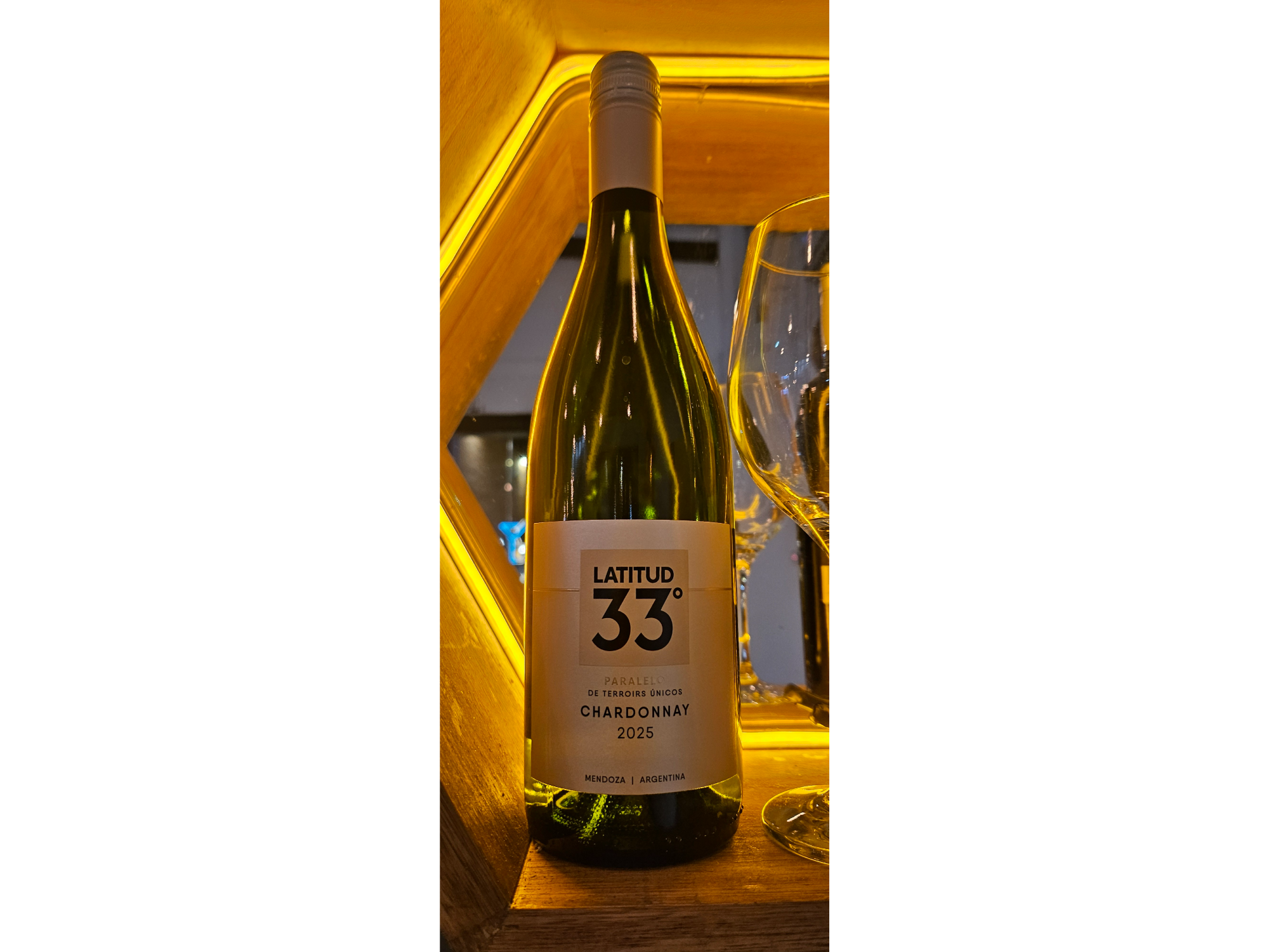 Latitud 33 chardonay