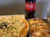Pizza Muzzarella + 1/2 Doc. + Gaseosa 1Lt